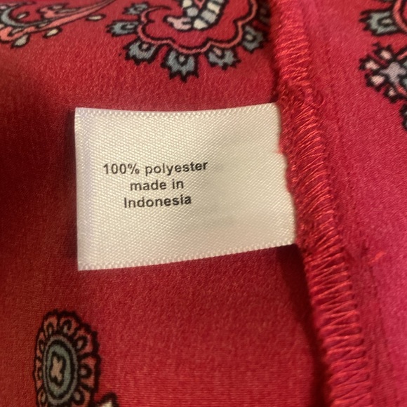 Lane Bryant Hot Pink Paisley Tunic with Tie Detail - Picture 10 of 10